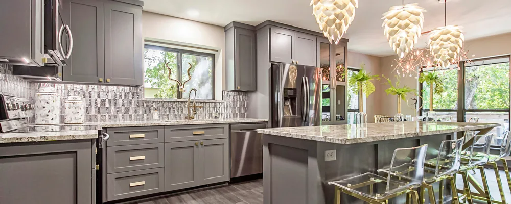 Grey shaker kitchen: Slate Gray