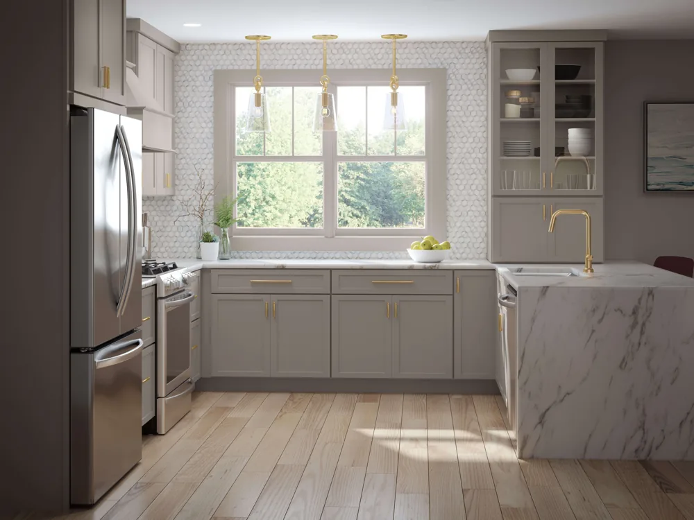 Greige transitional kitchen: Savannah