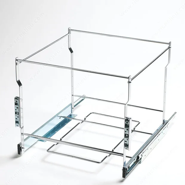 Wire pull-out basket
