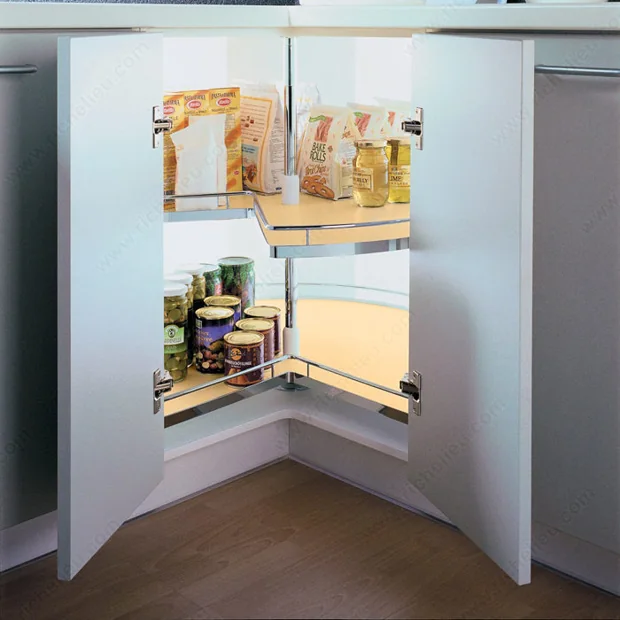 Corner pull-out system