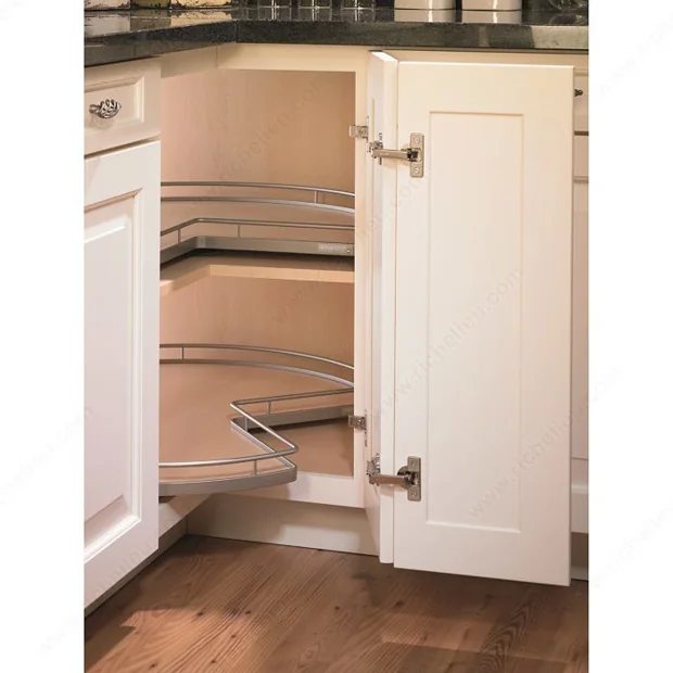 Tall pull-out pantry