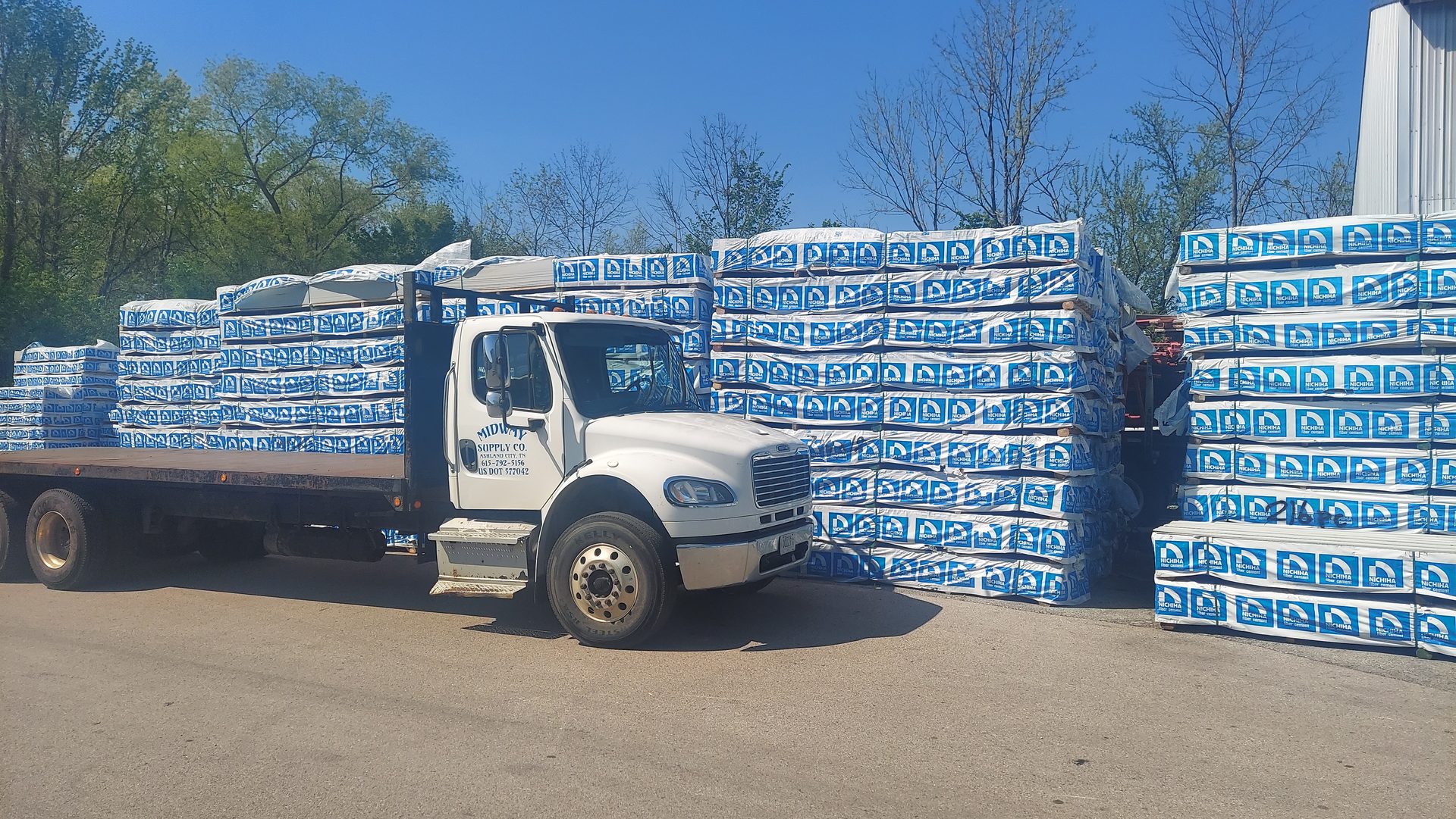 Midway Supply yard hero shot